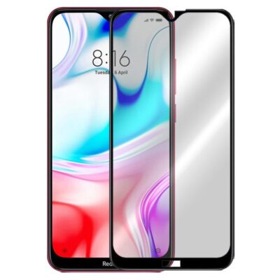 5D juodas apsauginis ekrano stikliukas Xiaomi Redmi 8 8A priekyje ant telefono ekrano