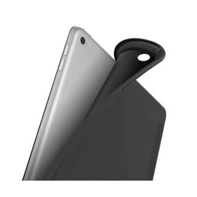 Juodas dėklas Apple Ipad 10.2 2019/20202/2021 Tech-Protect SmartCase dalinai uždengia sidabrinį planšetės galą