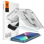 Skaidrus apsauginis stikliukas Apple Iphone 13 arba 13 Pro su Spigen Glas.Tr Ez Fit lenta ir dviem stiklais