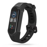 Juoda apyrankė XIAOMI MI SMART BAND 5 / 6 / 6 NFC / 7 Tech-Protect Armour su išmaniu ekranu ir lenkta juosta