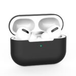 Juodas dėklas Apple Airpods Pro 1 2 Tech-Protect Icon su baltomis ausinėmis atidarytas