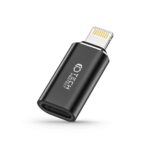 Juodas adapteris TECH-PROTECT ULTRABOOST ADAPTER LIGHTNING TO TYPE-C su metaliniu liečiamu jungtimi