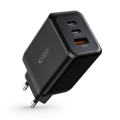 Juodas buitinis pakrovėjas TECH-PROTECT C65W su trimis USB lizdais