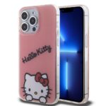 Rausvas dėklas Hello Kitty IML Daydreaming Logo telefonui Apple iPhone 13 Pro su baltu katės piešiniu ir raudona kaspinėliu