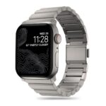 Titano spalvos apyrankė Apple Watch su metaline nuorodų juosta