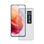 Juodas apsauginis ekrano stikliukas Samsung Galaxy S21 OBALME Privacy 5D Glass Screen Protector priekyje ir smartphone fonas