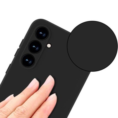 Juodas dėklas Samsung Galaxy M35 5G Tech-Protect Icon su matiniu paviršiumi ir trimis kamera