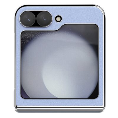 Purpurinis dėklas Nillkin CamShield Flip telefonui Samsung Galaxy Z Flip 6 priekinė pusė su kamera ir mėlynos odos tekstūra