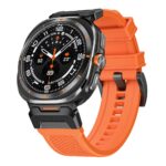Oranžinė apyrankė Samsung Galaxy Watch Ultra 47 MM laikrodžiui su tekstūruota ir sklandžia silikonine medžiaga
