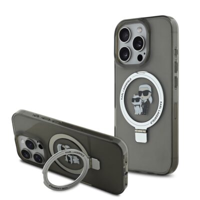 Juodas dėklas Karl Lagerfeld Ringstand Karl and Choupette MagSafe telefonui Apple iPhone 16 Pro Max su sidabriniu žiedu ir paveikslėliu.