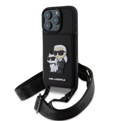 Juodas dėklas Karl Lagerfeld Saffiano Crossbody Metal Karl and Choupette telefonui Apple iPhone 16 Pro su dekoratyvine figūra ir juodu dirželiu