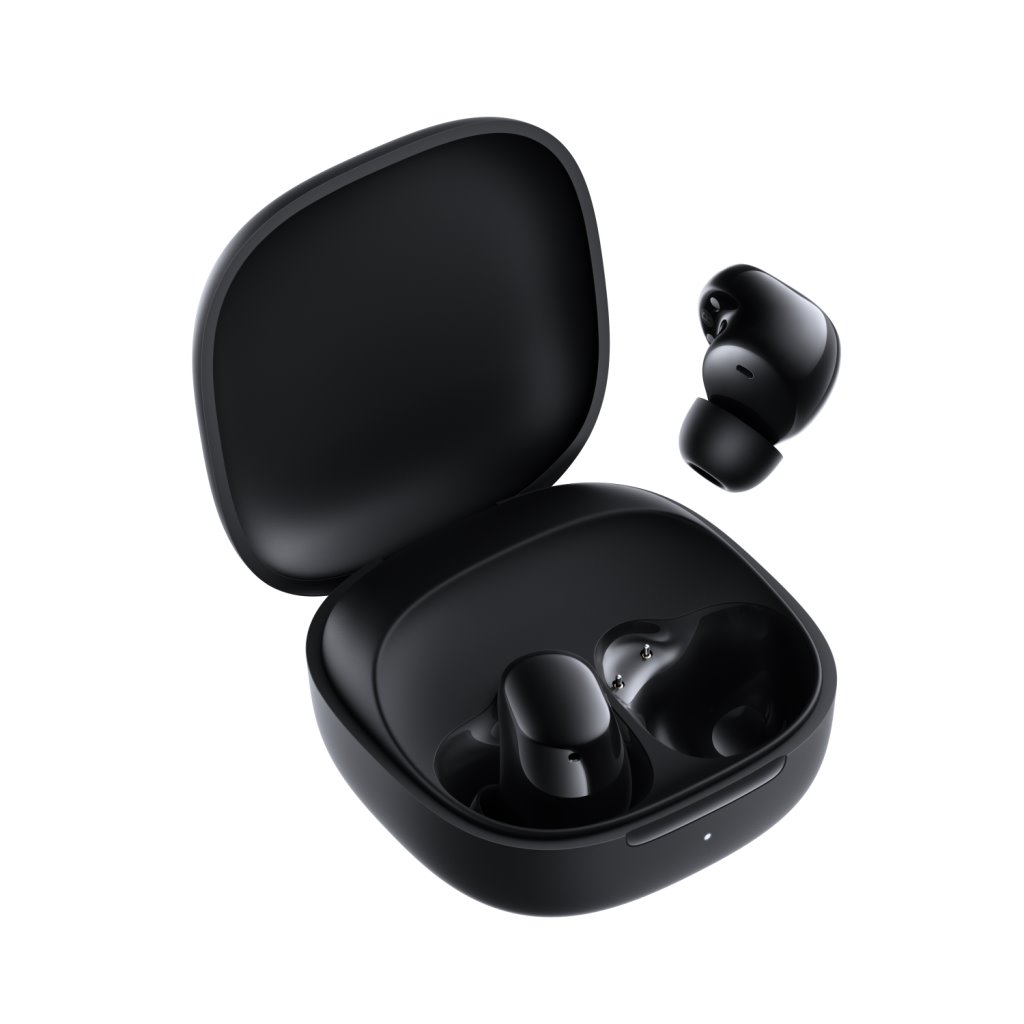 Juodos ausinės Xiaomi Redmi Buds 6 Play Juodos ausinės Xiaomi Redmi Buds 6 Play su įkrovimo dėklu ant balto fono