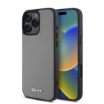 Pilkas dėklas telefonui Apple Iphone 16 Pro Max DKNY PU odos paviršiumi ir sidabro spalvos metaliniu logotipu