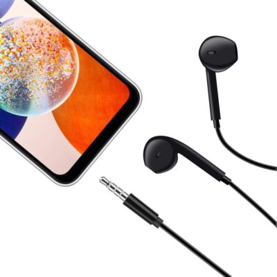 Juodos ausinės OBALME Wired Earphones 3.5mm Jack šalia telefono ekrano