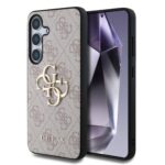 Rausvas originalus dėklas Guess PU 4G Metal Logo telefonui Samsung Galaxy S25 su tekstūruota paviršiaus ir metaliniu logotipu