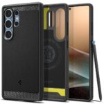 Juodas matinis dėklas Samsung Galaxy S25 Ultra Spigen Rugged Armor MagSafe su anglies pluošto detalėmis ir matine tekstūra