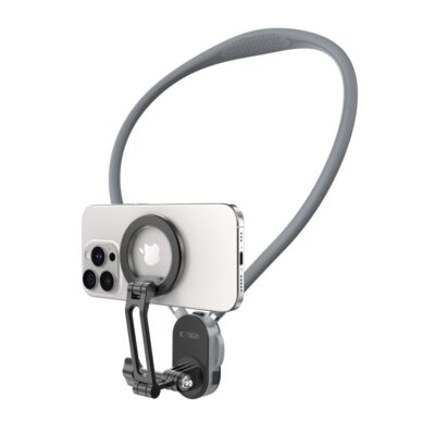 Pilkas telefono laikiklis TECH-PROTECT AC200 MAGNETIC MAGSAFE & GOPRO & DJI NECK HOLDER su baltu telefonu prijungtu