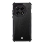 Skaidrus-juodas dėklas Tactical Quantum Stealth telefonui OnePlus 13, matomas galinis telefono vaizdas su keturių kamerų moduliu