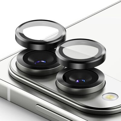 Juodas apsauginis kameros stikliukas Samsung Galaxy S25 Edge ant telefono kameros lęšių