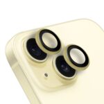Geltonas apsauginis stiklas galiniai kamerai Apple iPhone 15 su siūlomomis apsauginėmis žiedų dalimis