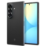 Juodas matinis dėklas Samsung Galaxy Z Fold 7 Spigen Airskin Aramid su oda ir anglies pluošto tekstūra