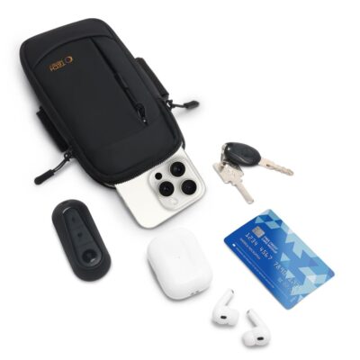 Juodas-oranžinis dėklas ant rankos TECH-PROTECT M6 UNIVERSAL SPORT ARMBAND su išmaniuoju telefonu ir aksesuarais