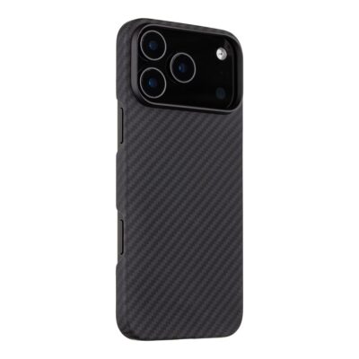 Juodas dėklas Tactical MagForce Aramid telefonui Apple iPhone 17 Pro Max su anglies pluošto raštu