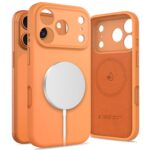 Oranžinis dėklas Apple iPhone 17 Pro Tech-Protect Silicone Magsafe su matiniu paviršiumi ir atverčiamomis kamerų vietomis
