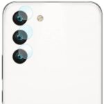 Apsauginis stiklas galiniai kamerai Samsung Galaxy S926 S24 Plus ant telefono trijų juodų kamerų.