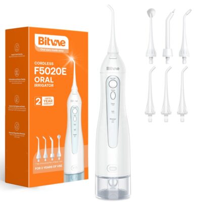 Baltas irigatorius Bitvae 5020E su keičiamomis baltomis antgaliais ir aiškiu vandens rezervuaru