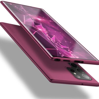 Bordo deklas Samsung Galaxy S22 Ultra telefonui is abieju pusiu matomas is kampo