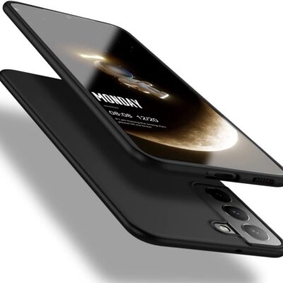 Juodas dėklas Samsung Galaxy S22 Plus apsaugai su tiksliomis išpjovomis ir lygia paviršiaus tekstūra