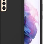 Juodos spalvos dėklas Samsung Galaxy S21 FE su matiniu paviršiumi ir kamera atvira ertme