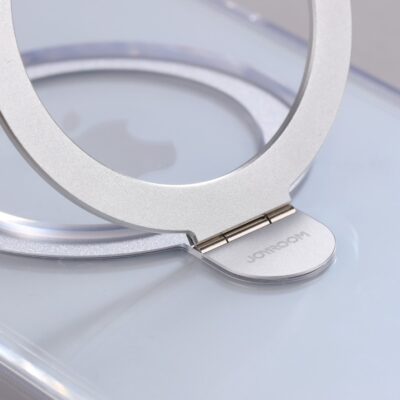 Pilkas dėklas Joyroom JR-BP004 Magnetic su laikikliu telefonui Apple iPhone 15, rodomas metalinis sidabrinės spalvos laikiklis