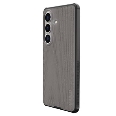 Juodas-skaidrus plastikinis deklas Samsung S26 Nillkin Super Frosted Shield su teksturuota nugara