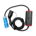 Elektromobilių įkroviklis Reach PEVC3 1 fazė Type2 32A 7.2kW su juodu laidu ir mėlynu kištuku