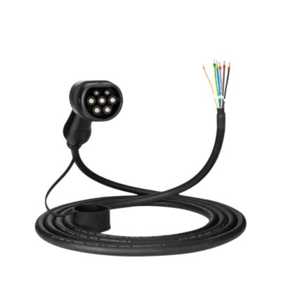 Pakaitinis elektromobilų įkrovimo stotelės kabelis Reach REVC1 su atidengtais laidais ir juodu išoriniu gaubtu