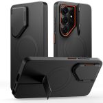 Juodas deklas Samsung Galaxy S26 Ultra su oranziniu kameros reimu, matoma istraukima laikiklio koja ir magnetinis MagSafe ziedas