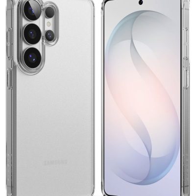 Skaidrus matinis dėklas Samsung Galaxy S26 Ultra Ringke Fusion telefone, matomas iš priekio ir galo