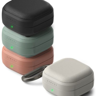 Pilkas deklas Samsung Galaxy Buds 4/4 Pro Ringke Onyx Magnetic MagSafe, matinis pavirsis ir zalia LED lempute.