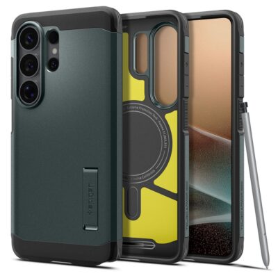 Žalias Spigen Tough Armor MagSafe dėklas Samsung Galaxy S26 Ultra, matomi juodi kampiniai rėmai ir trijų kamerų modulių išpjova.