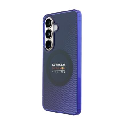 Tamsiai melynas detklas Samsung Galaxy S26, matomas triju kameru blokas ir apvalus logotipas Red Bull Racing nugaroje