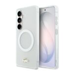 Baltas deklas Samsung Galaxy S26 su baltu apvaliu laikikliu ant nugaros ir Lacoste logotipu