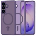 Violetinis dėklas Samsung Galaxy S26 su apvaliu laikiklio žiedu ant nugarėlės, matomas trijų kamerų modulis.