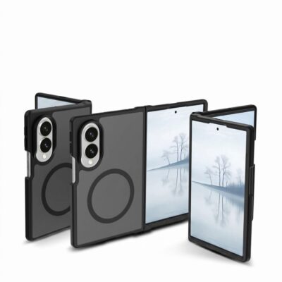 Juodas matinis dėklas Samsung Galaxy Z Fold 8 su magnetiniu apskritimu ir apsauga.