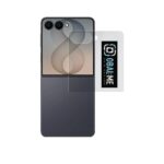 Skaidrus apsauginis ekrano stikliukas Samsung Galaxy Z Flip 8 "OBAL:ME 2.5D Glass Screen Protector"